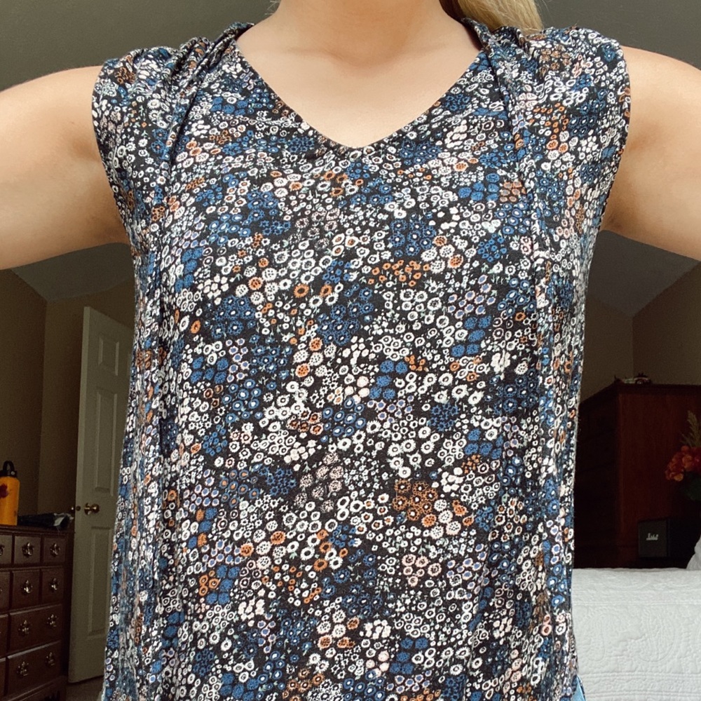 floral tank top